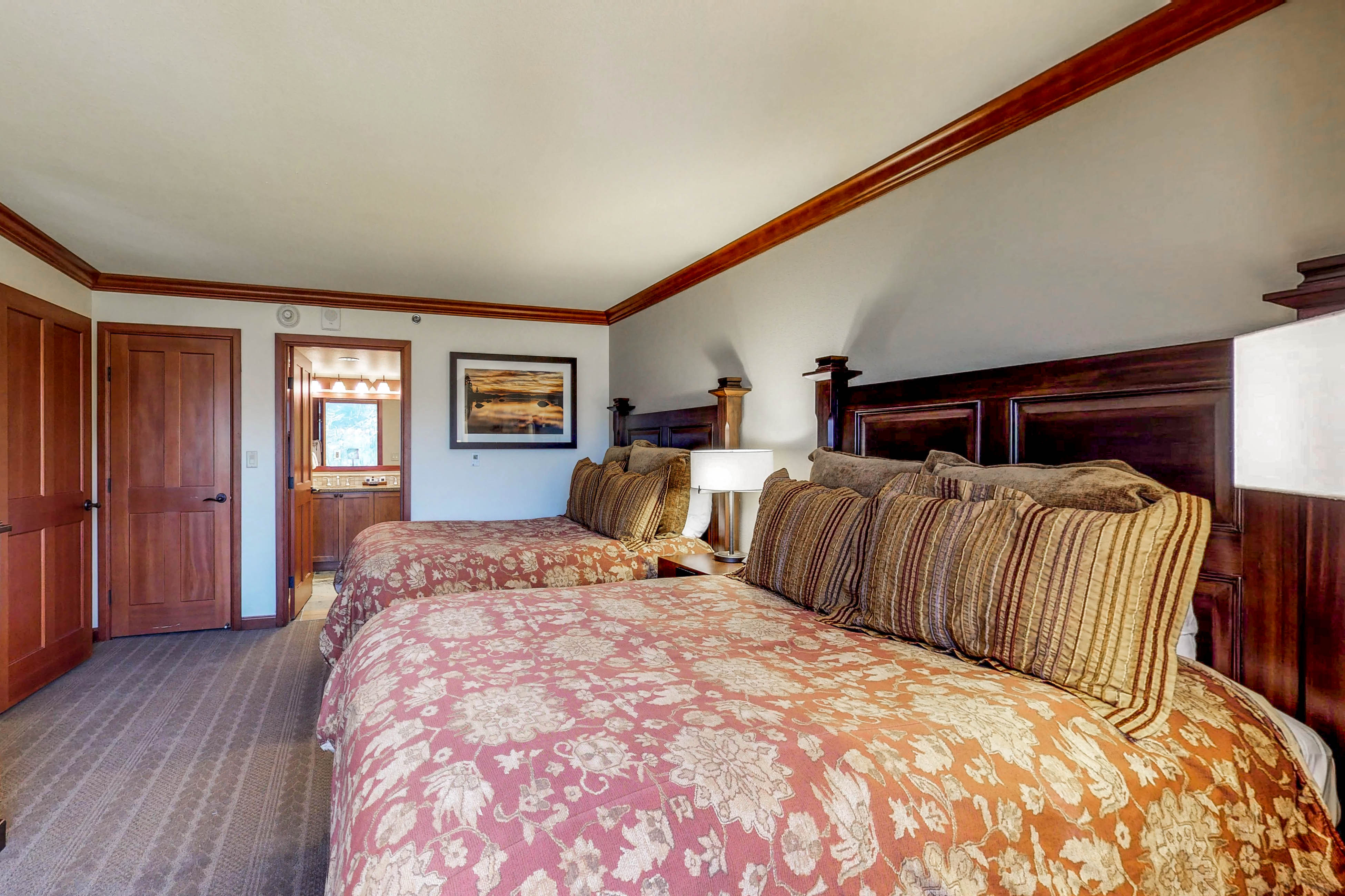 Lake Tahoe North Shore Home 978999