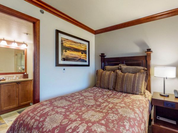 Lake Tahoe North Shore Home 978999