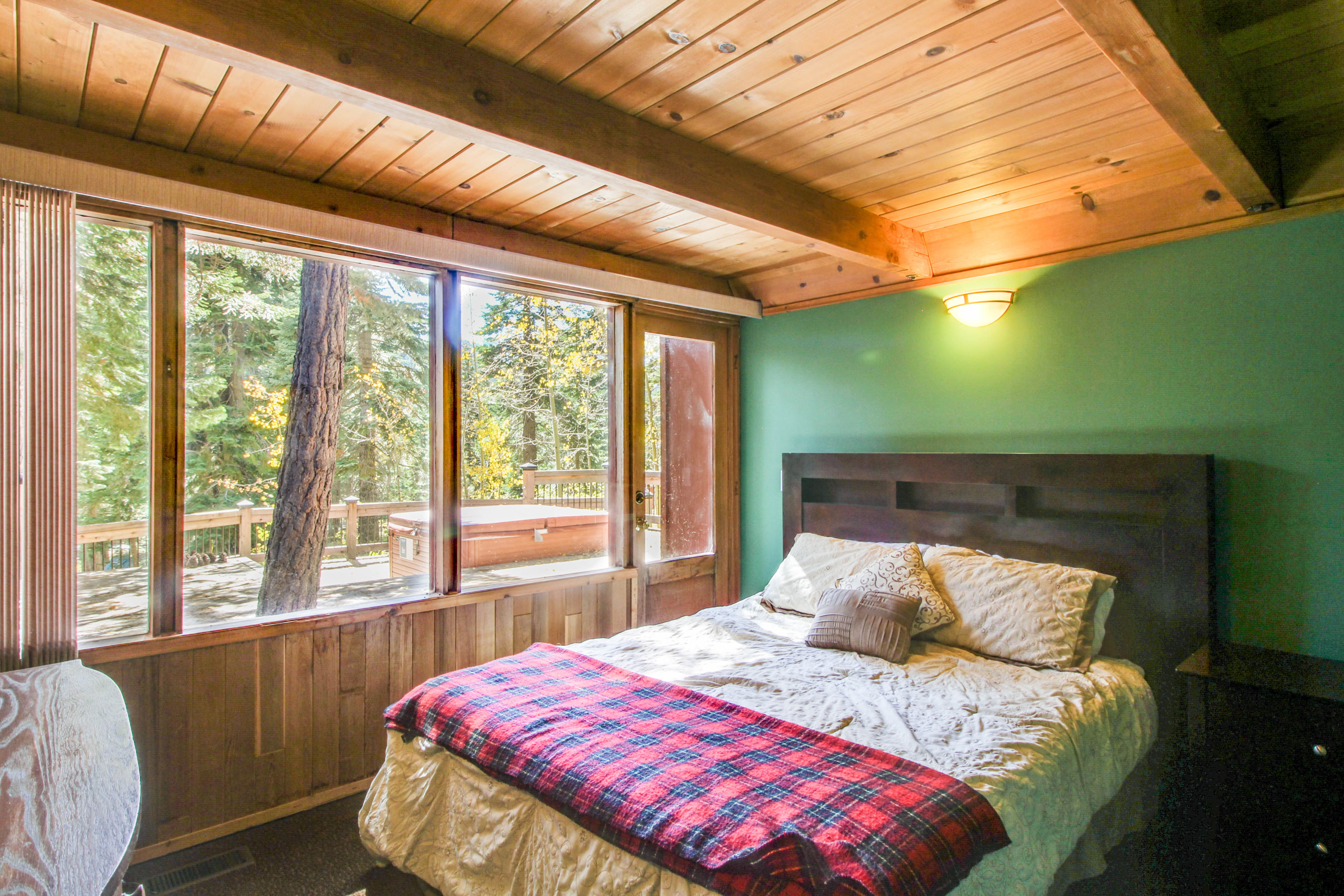 Lake Tahoe North Shore Home 979000