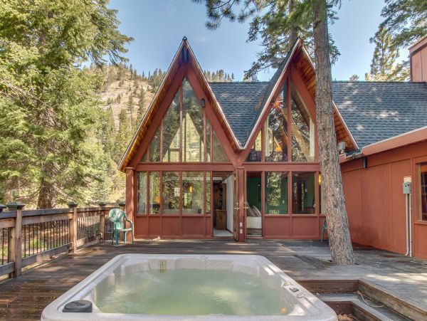 Lake Tahoe North Shore Home 979000
