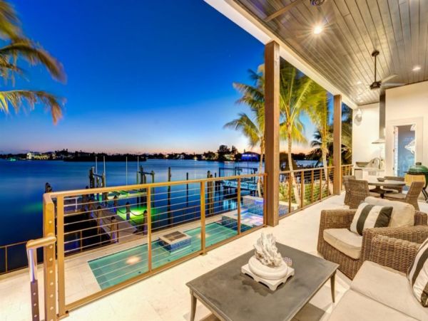 Bay View Indian Rocks Luxury Beach Vacation Pool Home