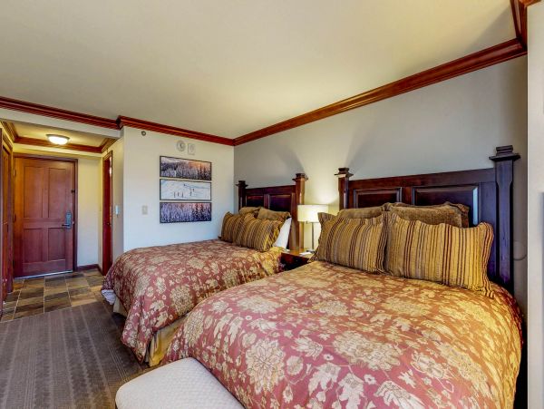 Lake Tahoe North Shore Home 979002
