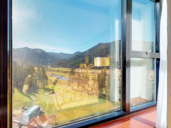 Lake Tahoe North Shore Home 979004