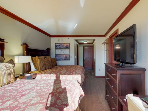 Lake Tahoe North Shore Home 979004