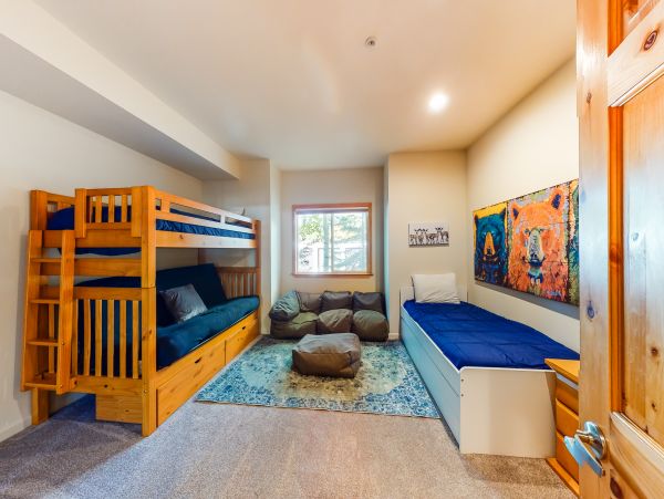 Lake Tahoe North Shore Home 979005