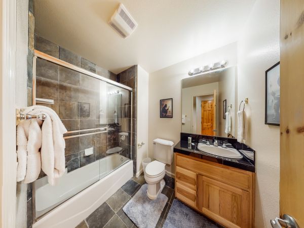 Lake Tahoe North Shore Home 979005