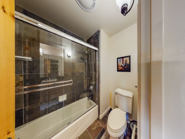 Lake Tahoe North Shore Home 979005