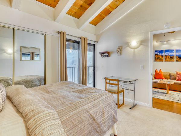 Lake Tahoe North Shore Home 979006