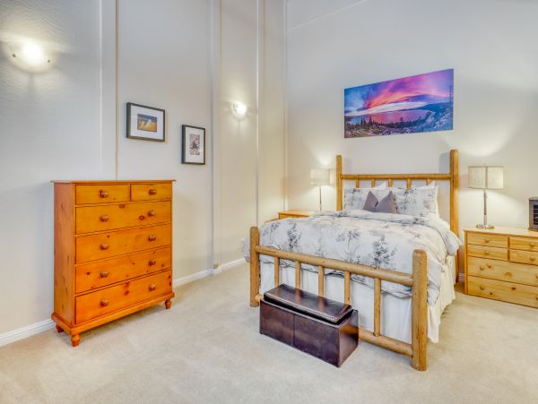 Lake Tahoe North Shore Home 979006