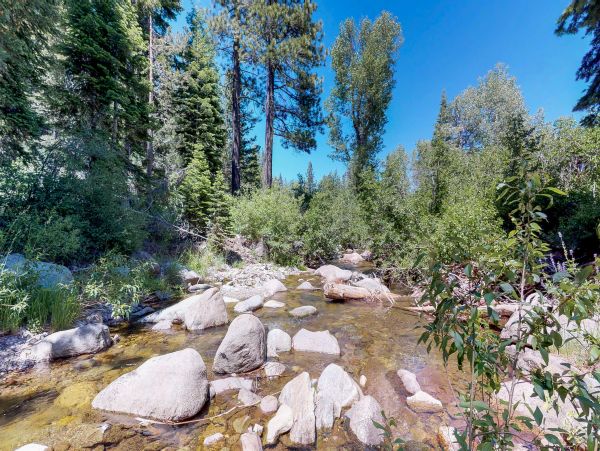 Lake Tahoe North Shore Home 979009