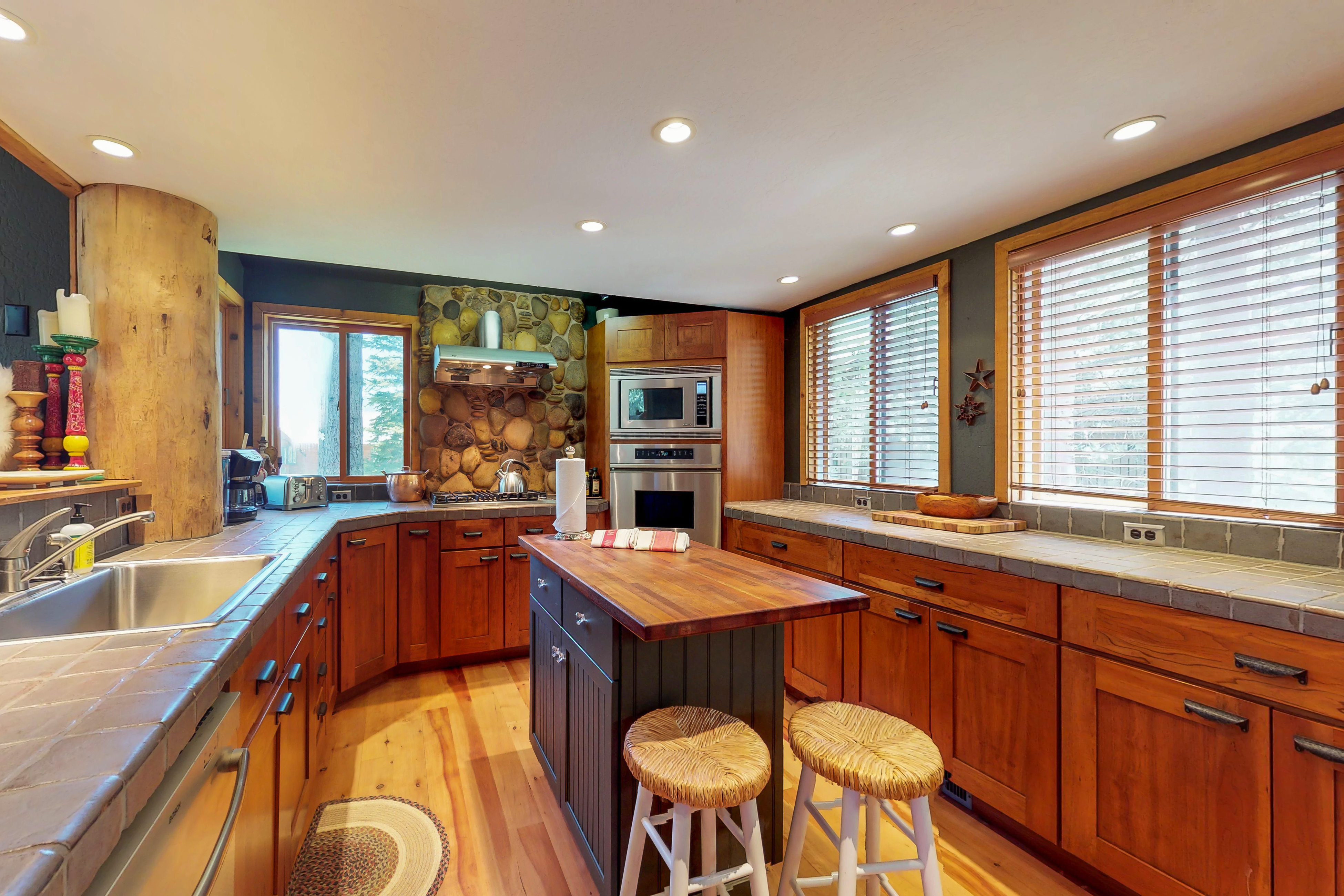 Lake Tahoe North Shore Home 979009