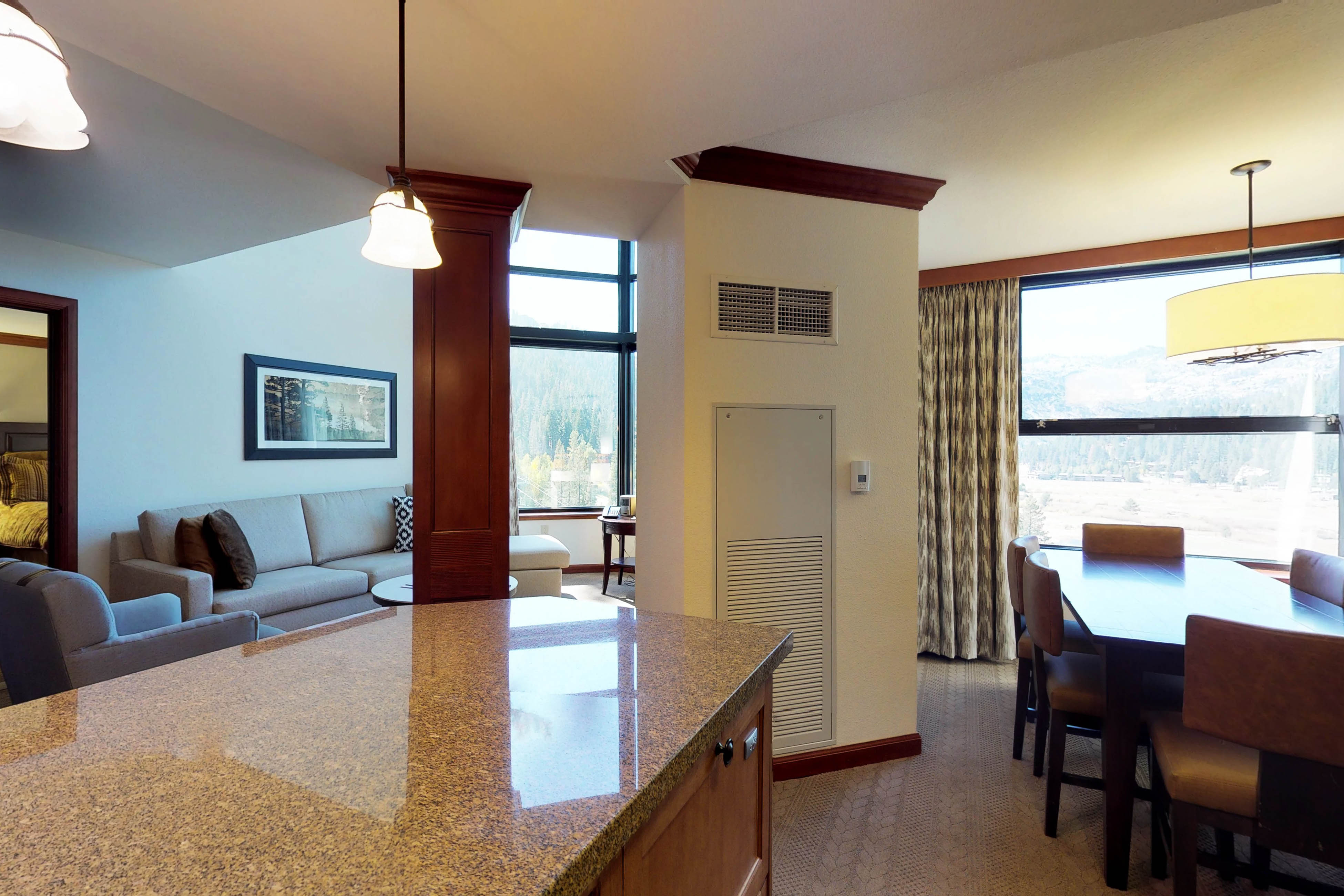 Lake Tahoe North Shore Home 979012