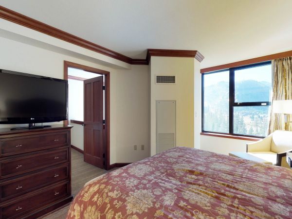 Lake Tahoe North Shore Home 979012