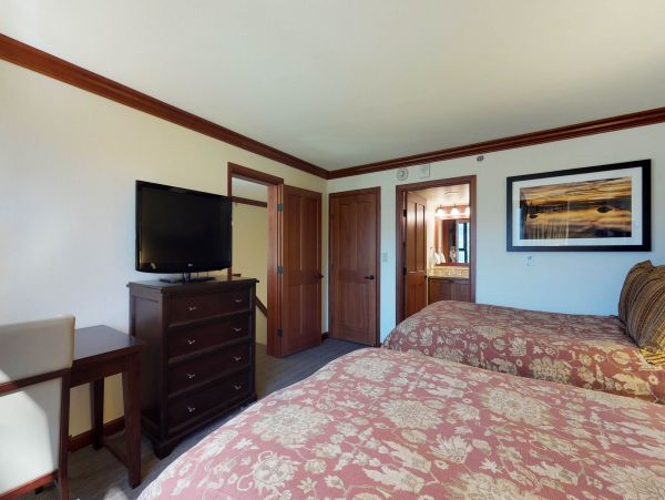 Lake Tahoe North Shore Home 979012