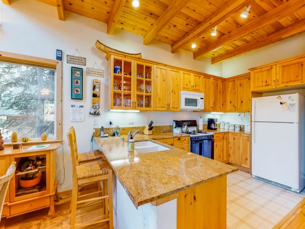 Lake Tahoe North Shore Home 979015