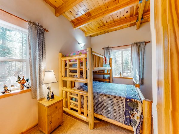 Lake Tahoe North Shore Home 979015