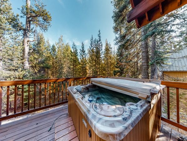 Lake Tahoe North Shore Home 979015