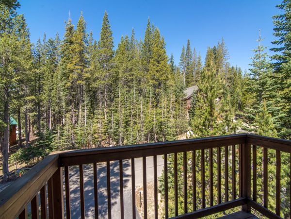 Lake Tahoe North Shore Home 979015