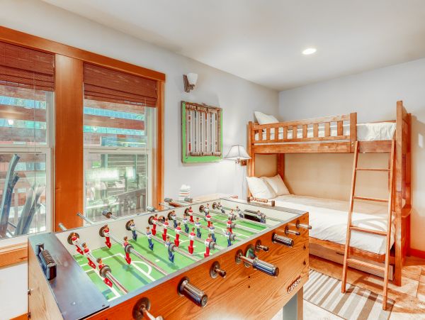 Lake Tahoe North Shore Home 979016