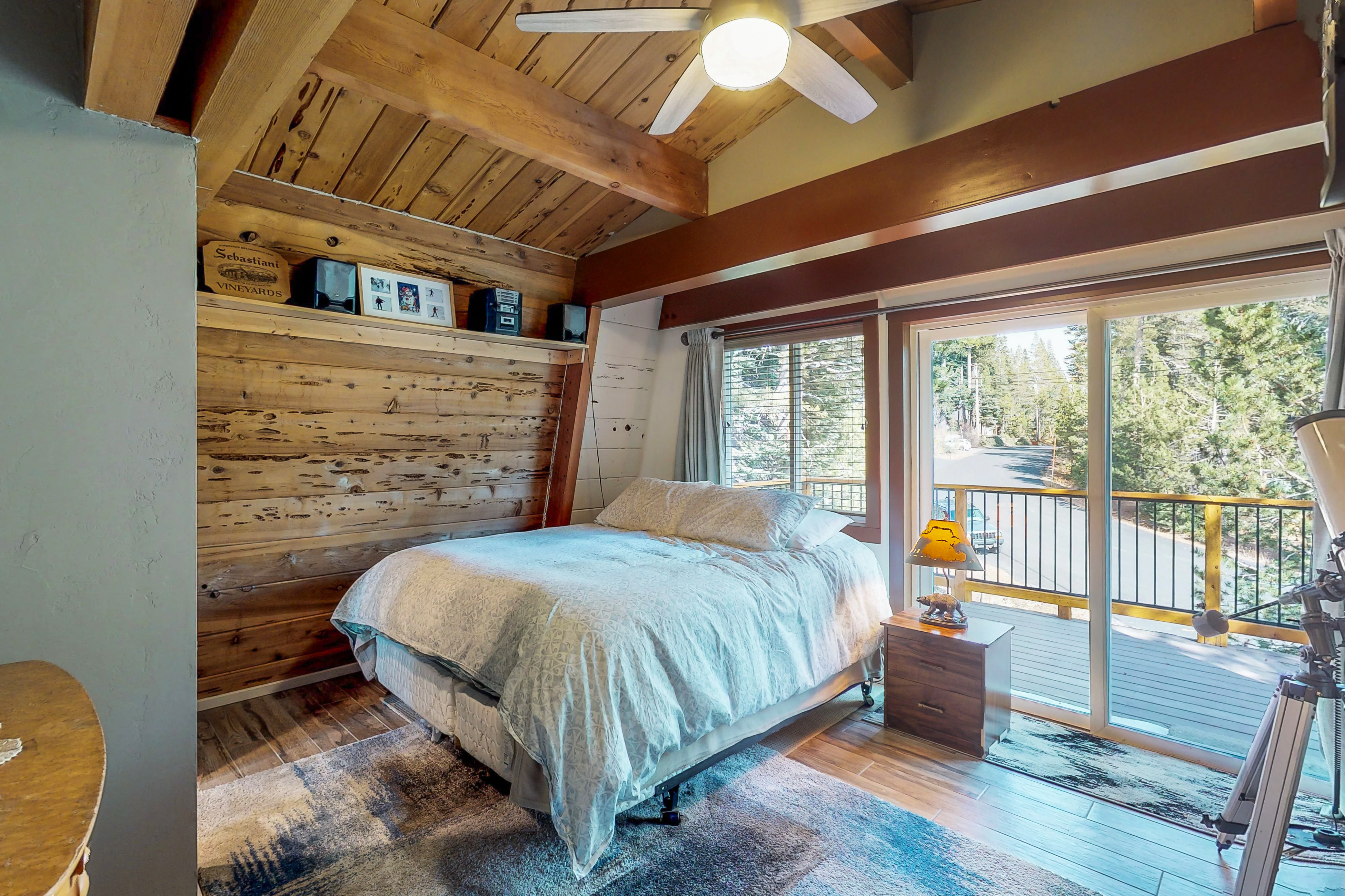 Lake Tahoe North Shore Home 979018