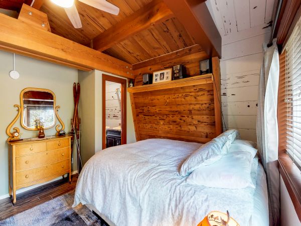 Lake Tahoe North Shore Home 979018