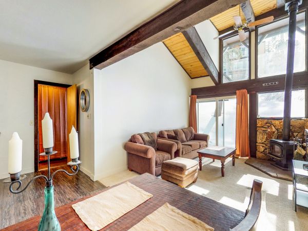 Lake Tahoe North Shore Home 979020