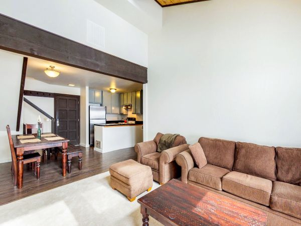 Lake Tahoe North Shore Home 979020