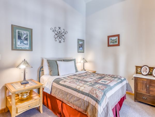 Lake Tahoe North Shore Home 979022
