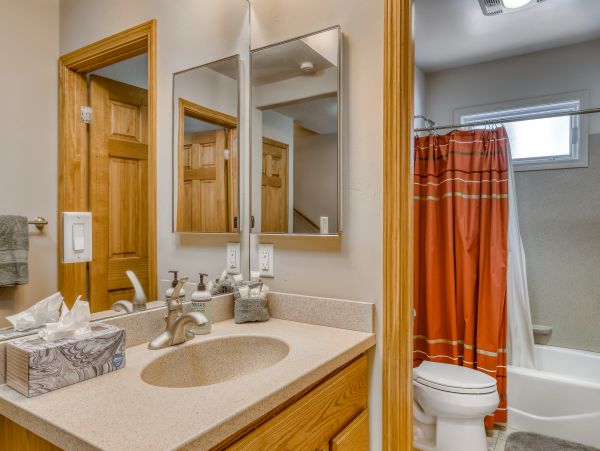 Lake Tahoe North Shore Home 979022