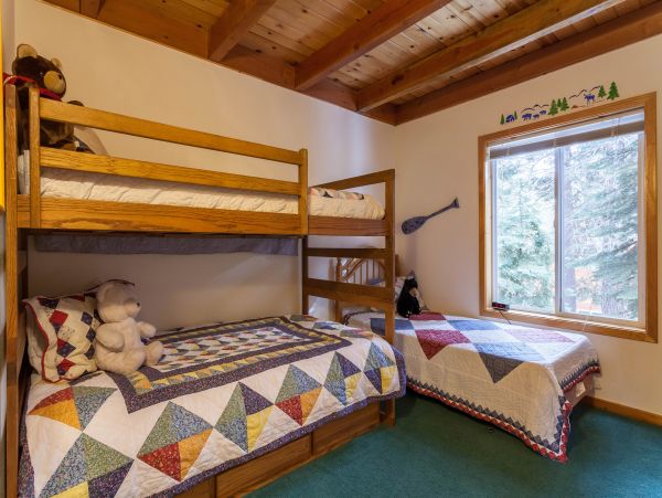 Lake Tahoe North Shore Home 979023