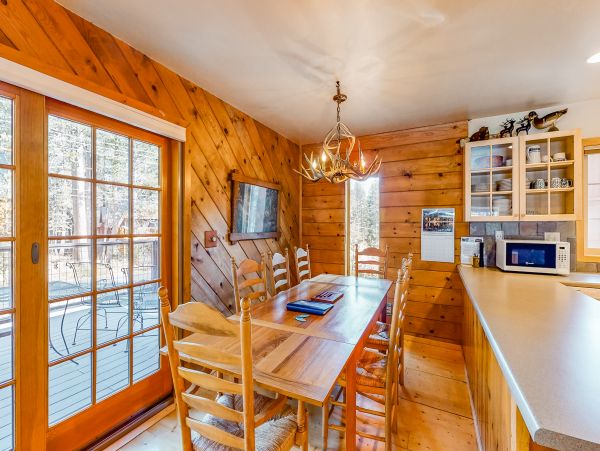 Lake Tahoe North Shore Home 979024