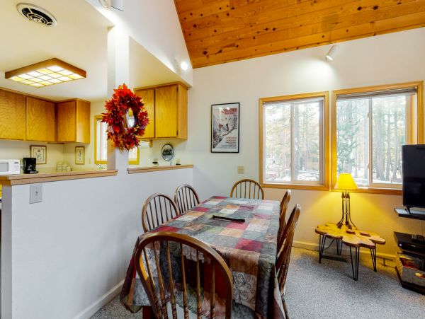 Lake Tahoe North Shore Home 979031