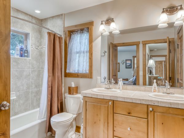 Lake Tahoe North Shore Home 979042