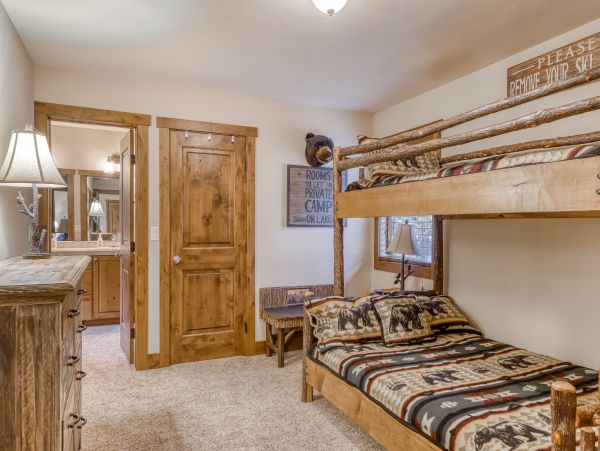 Lake Tahoe North Shore Home 979042
