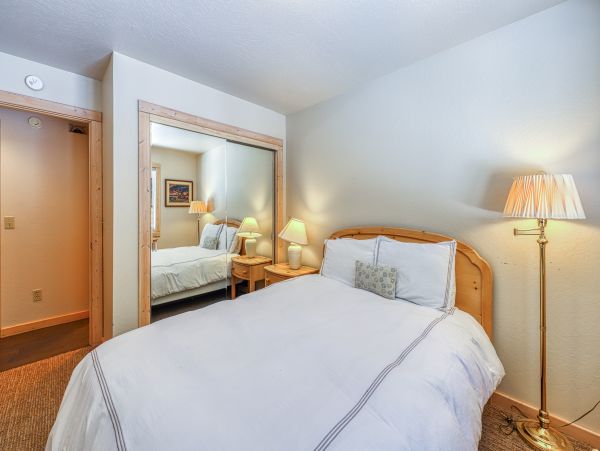 Lake Tahoe North Shore Home 979043