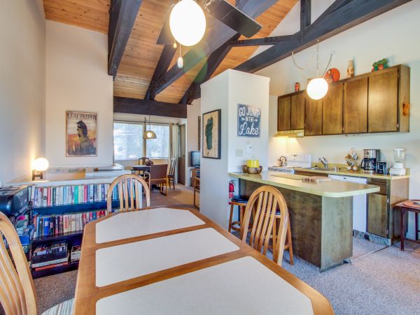 Lake Tahoe North Shore Home 979046