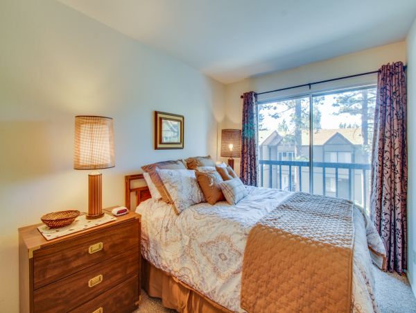 Lake Tahoe North Shore Home 979046