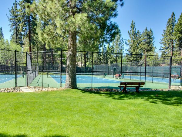 Lake Tahoe North Shore Home 979049