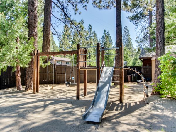 Lake Tahoe North Shore Home 979049