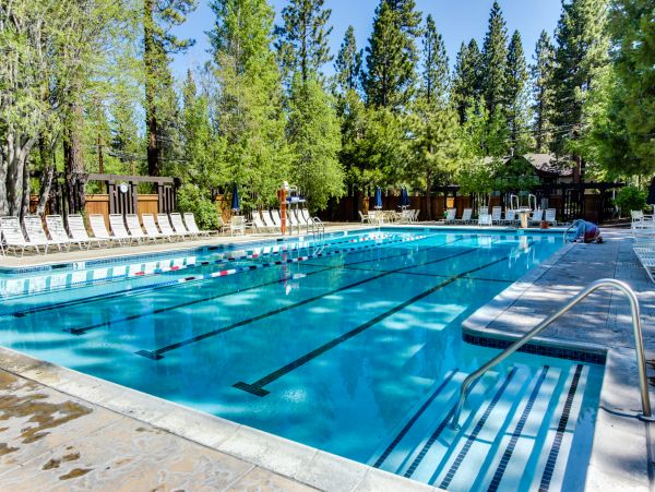 Lake Tahoe North Shore Home 979049