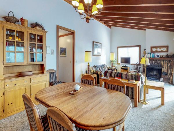 Lake Tahoe North Shore Home 979055