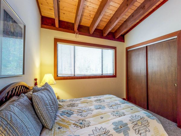 Lake Tahoe North Shore Home 979055