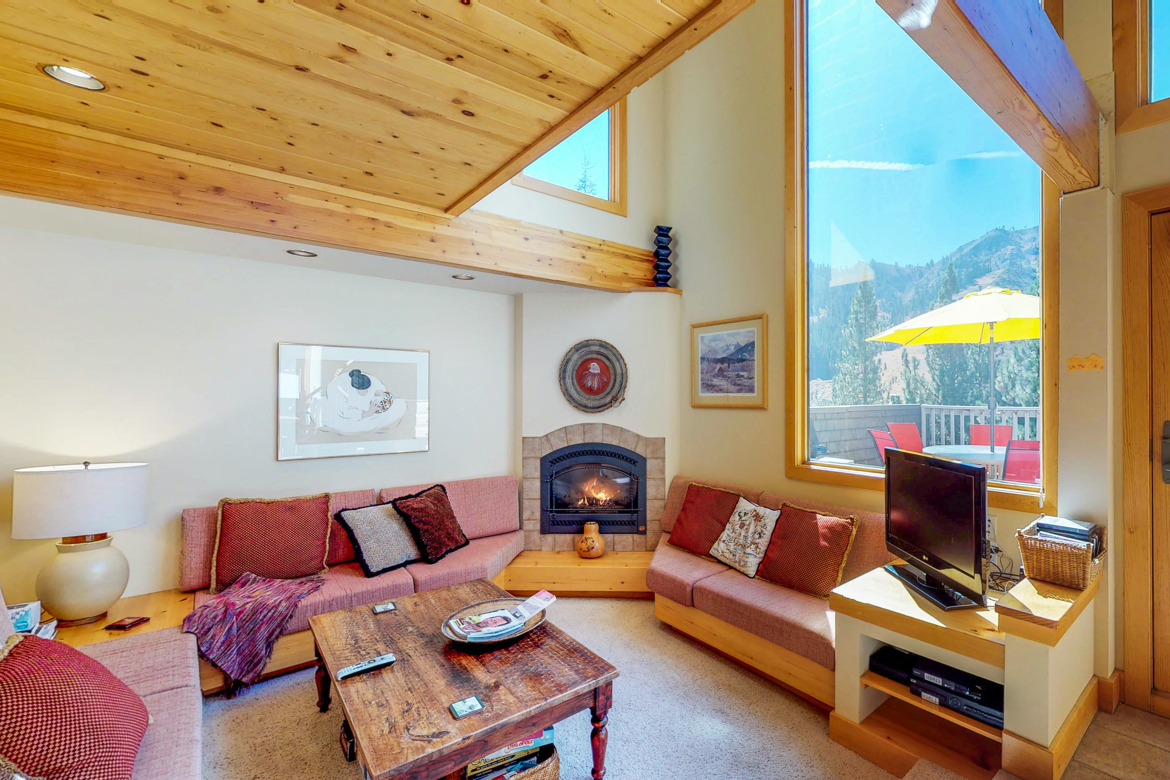 Lake Tahoe North Shore Home 979058