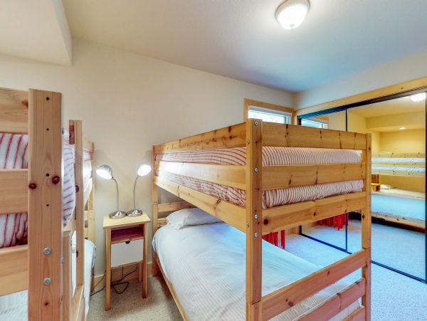 Lake Tahoe North Shore Home 979058