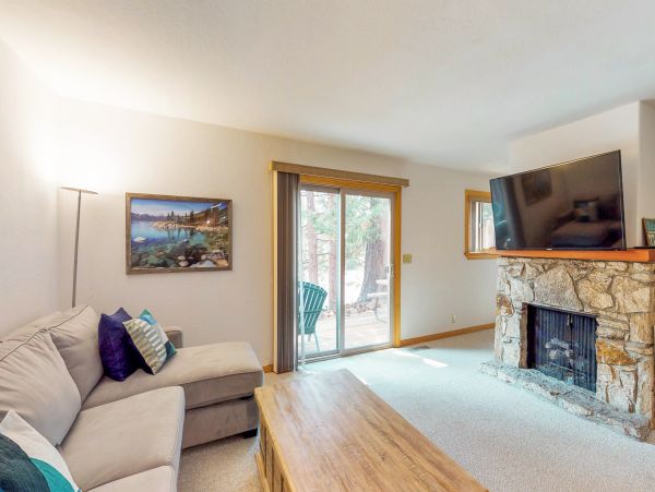 Lake Tahoe North Shore Home 979059