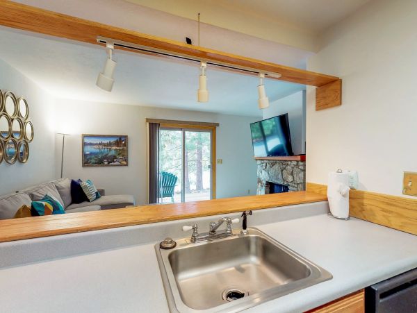 Lake Tahoe North Shore Home 979059