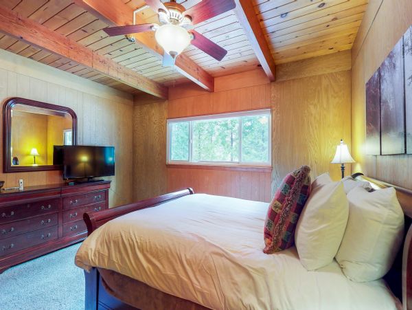Lake Tahoe North Shore Home 979060