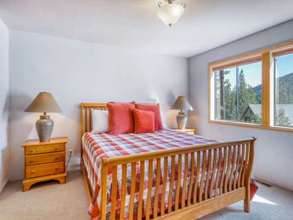 Lake Tahoe North Shore Home 979061