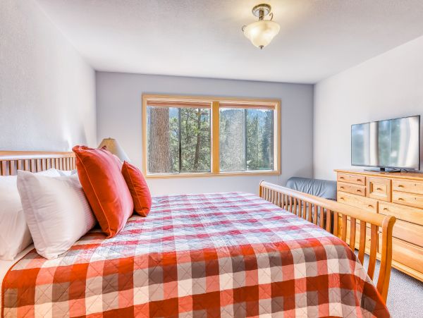 Lake Tahoe North Shore Home 979061