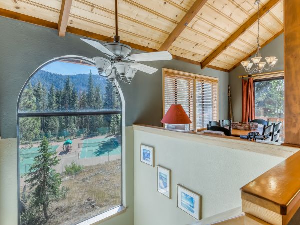 Lake Tahoe North Shore Home 979061